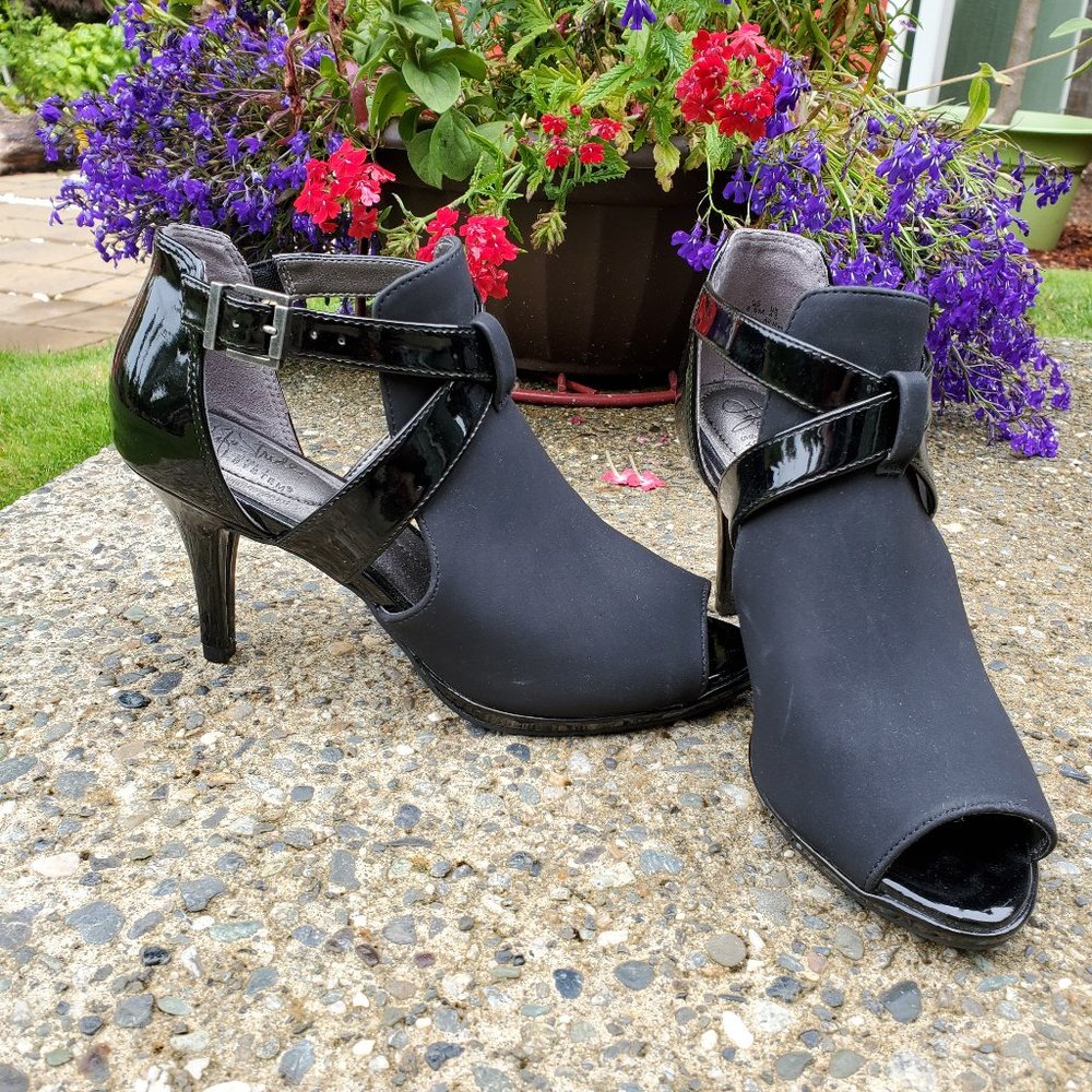 Lifestride Vale BLK Peep Toe Heeled Bootie Sz 6.5